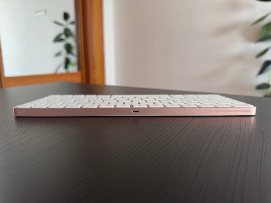 668-Apple Magic Keyboard TouchID