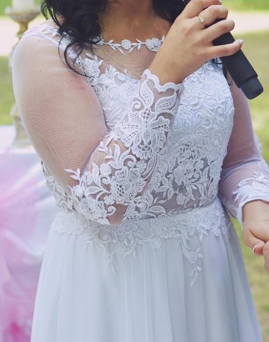 Przepiękna suknia ślubna