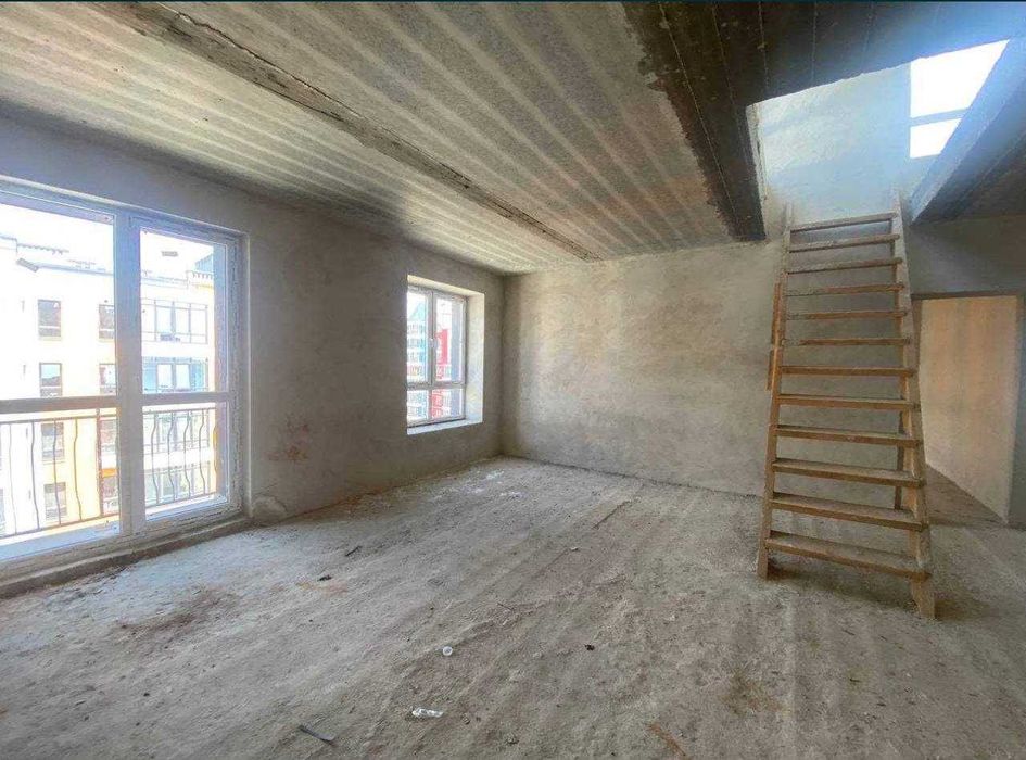 Двохрівнева 3 кімнатна квартира з терасою МЖК вул Нац гвардії