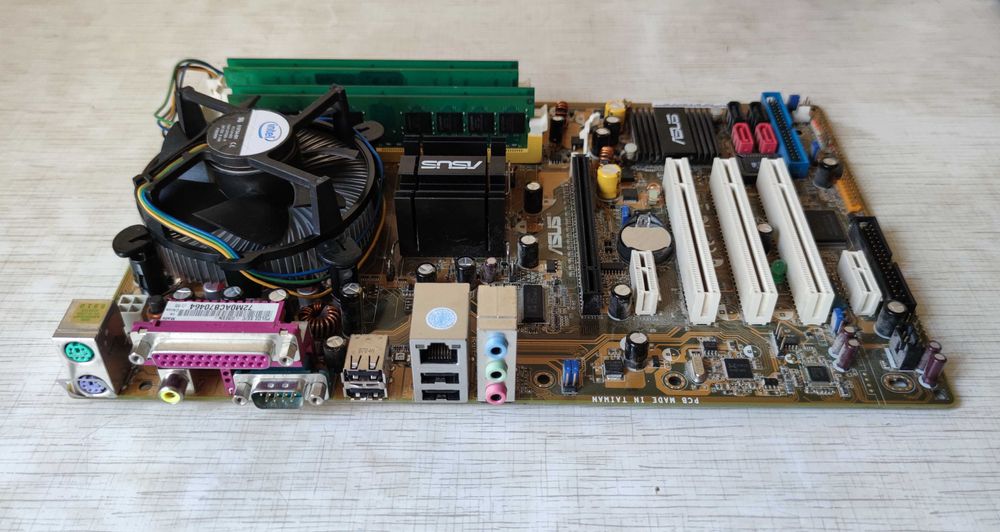 Комплект мат.плата ASUS P5LD2 SE+Dual-Core E2140, ОЗУ 4Gb+кулер.