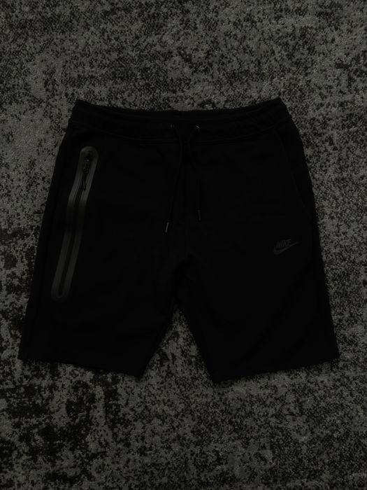 shorts nike tech fleece black