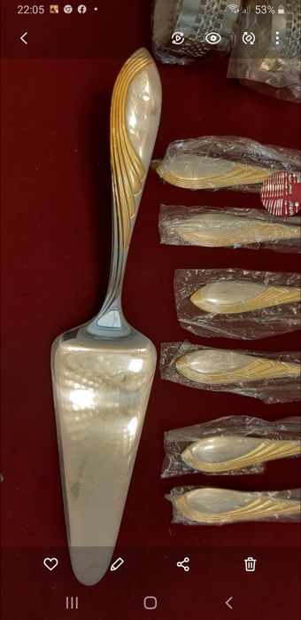 Espátula de bolos com garfos