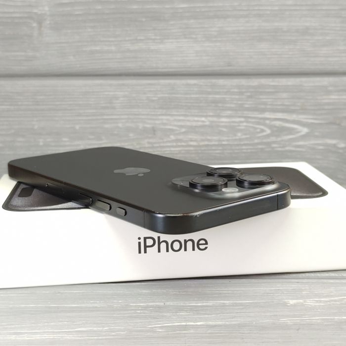 iPhone 15 Pro 256GB Black Titanium | Гарний стан | Рідна коробка