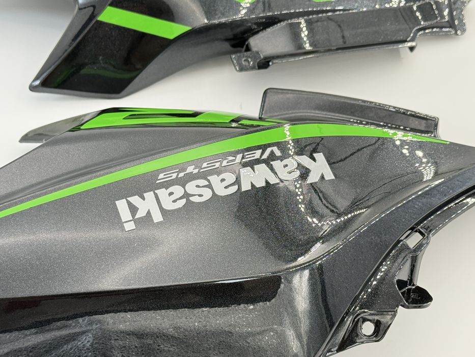 Kawasaki versys 650 bok boczek owiewka L P