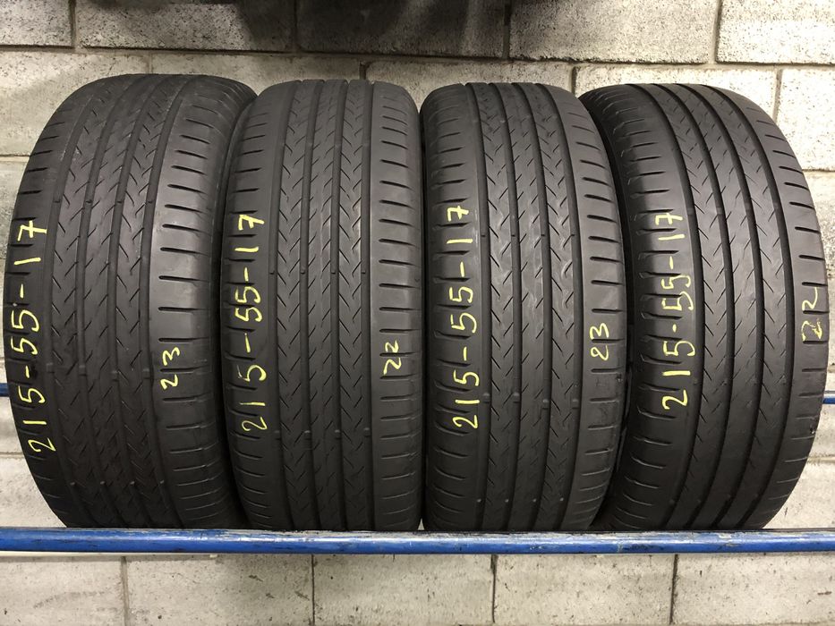 Літні шини 215/55 R17 (94V) CONTINENTAL