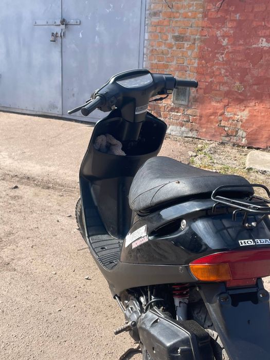 Продам хонду дио 27