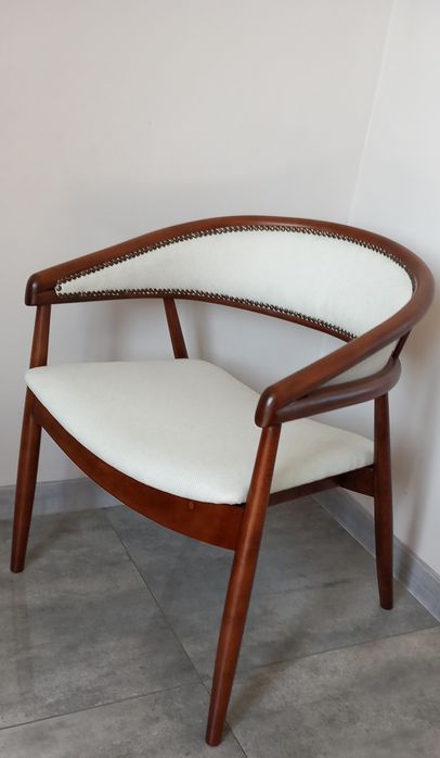 Fotele  b3300  Radomsko Gabinetowe prl