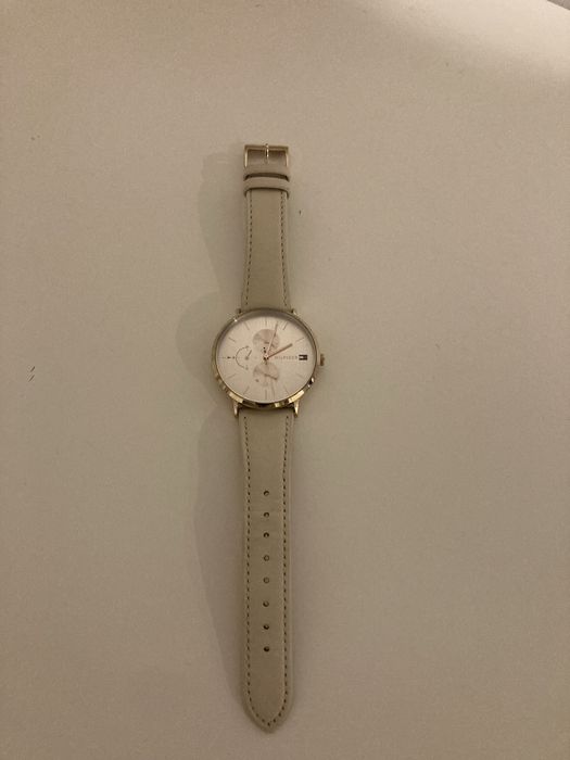 Relogio Tommy Hilfigher - Semi-novo - Muito Elegante