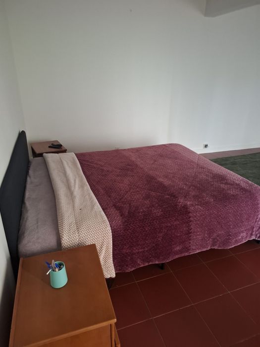 Quarto para arrendar