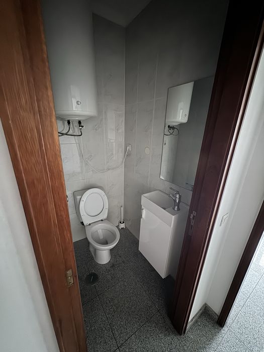 Quarto compartihado CUSTOIAS. (Sem caução)