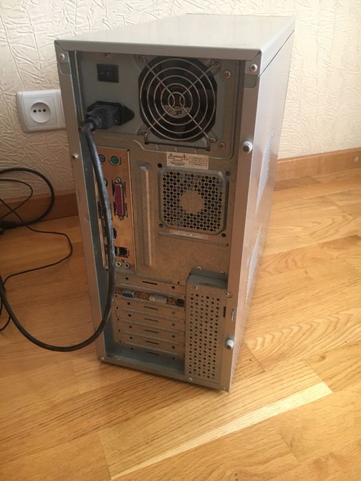 ПК, стстемный блок, процесор ASUS HEDY