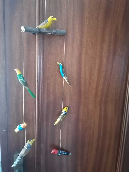 Espanta espíritos Passarinhos artesanal. Madeira pintado à mão