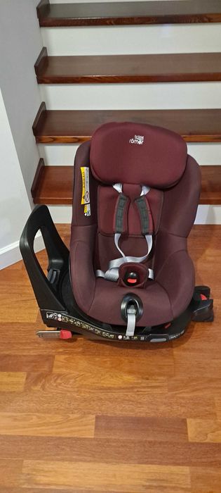 Fotelik samochodowy obrotowy Britax Romer!!!