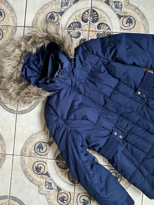 Женская теплая куртка Зимняя с мехом красивого цвета