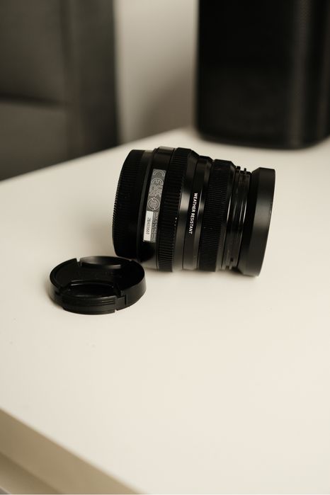 Fujifilm XF 35mm f/2 R WR