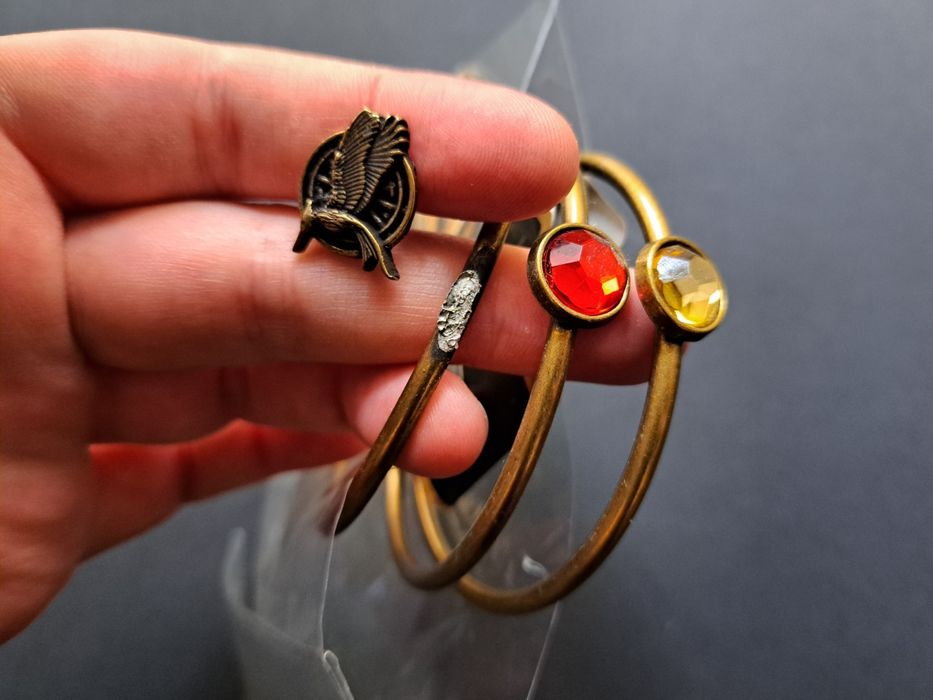 The Hunger Games stacking braceletes Jogos da Fome braceletes NECA NEW