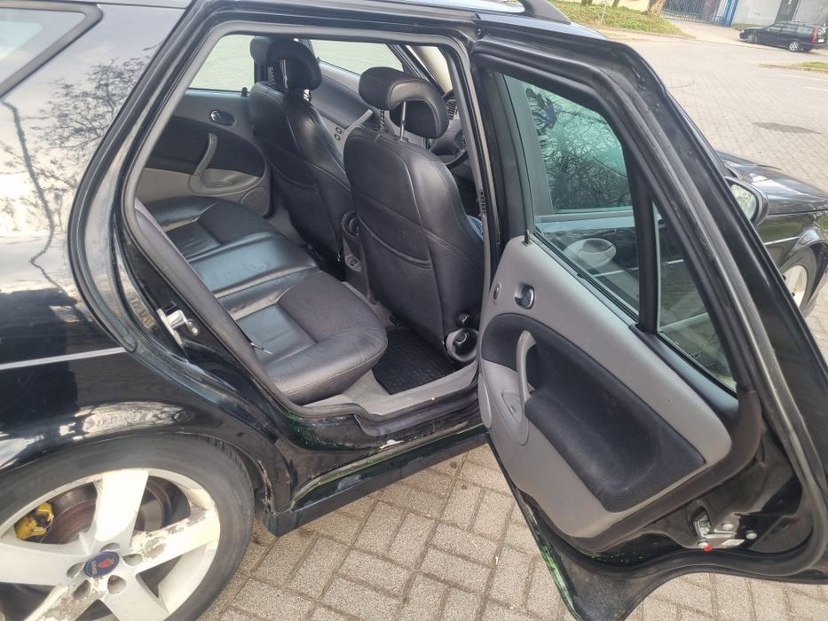 Saab 9-5 kombi 2.3T Vector z LPG.