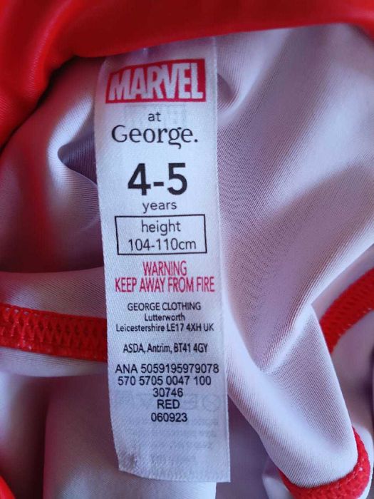 Капелюх дитячий Marvel Spider-Man червоний з захистом шиї від сонця