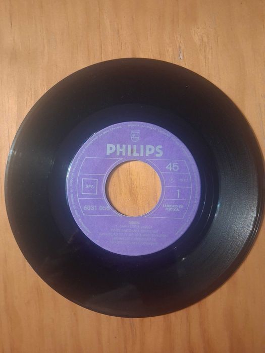 Single dos "Gemini" em vinil raro de 1977