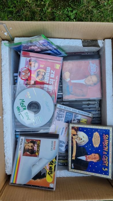 Zestaw płyt CD różne