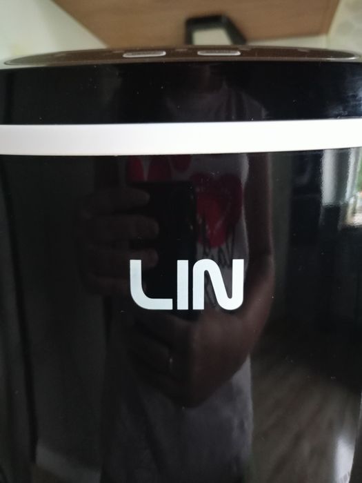 Kostkarka do lodu LIN