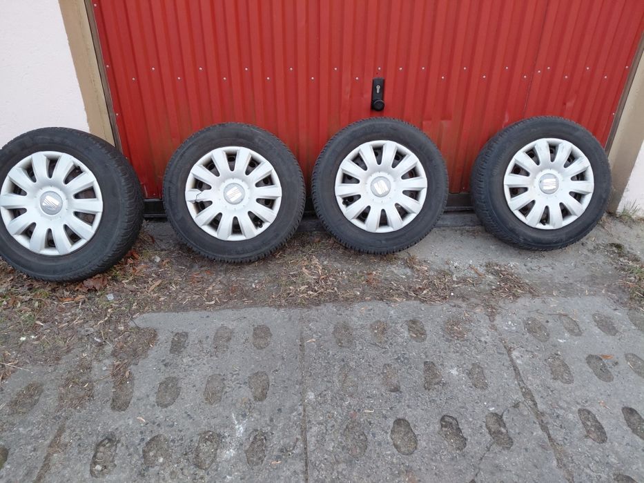 Opony z felgami stalowymi