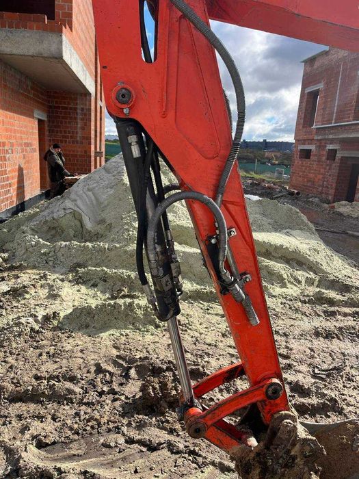 Мініекскаватор гусеничний Кубота КХ -101 3 а 3