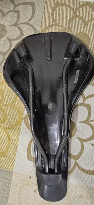 Selim syncros belcarra 130mm