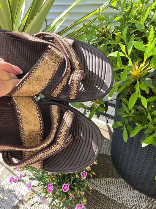 Skechers fantastyczne klapki sandaly 39