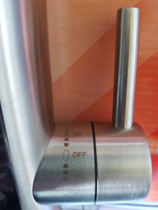 Проточный водонагреватель с датчиком температуры Zerix ELW34-E НЕРЖАВЕ