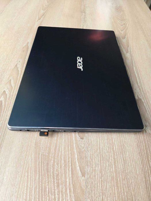 Ноутбук Acer Swift 3 Core i7 20GB 256 SSD 14" IPS FullHD метал