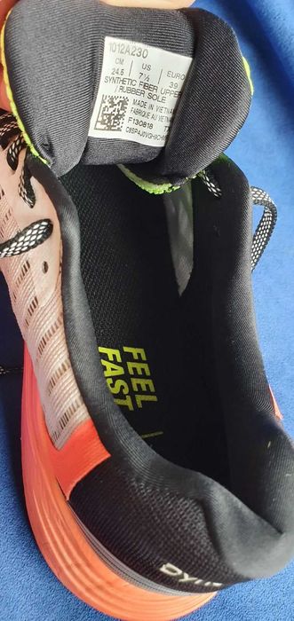 asics FEEL FAST Dyna Flyte 3 FlyteFoam 39 кросівки жіночі 24,5 cm