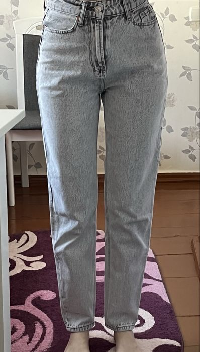 Джинси жіночі світло сірі