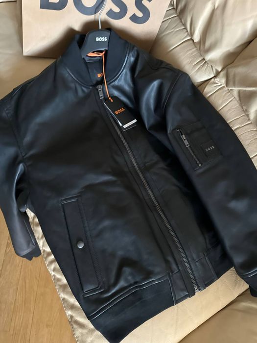 Кожаная куртка Boss