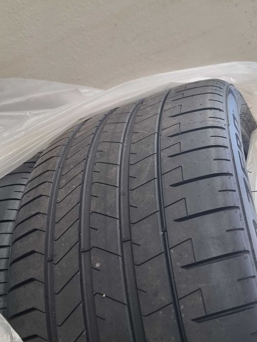 Pirelli P Zero PZ4 NE0 ELECT 22” - Porsche Macan Electric OEM Tires (Full Set)