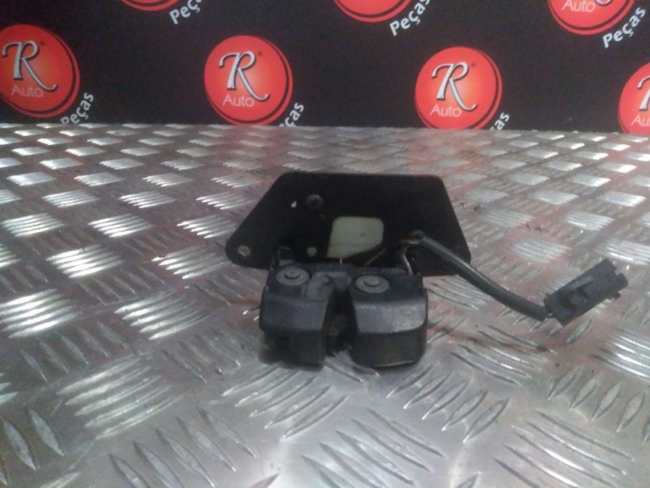 Fecho Da Mala Fiat Multipla (186_)