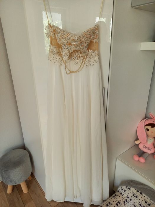 Sukienka slubna lub na poprawiny