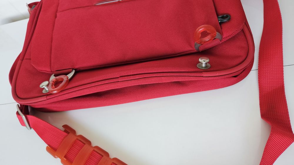 Samsonite - mala laptop
