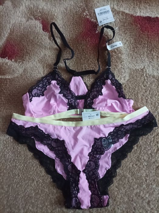 Труси жіночі різних розмірів і  різних цін різних цін