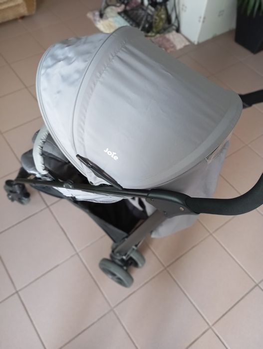 Carrinho de passeio Joie Umbrella