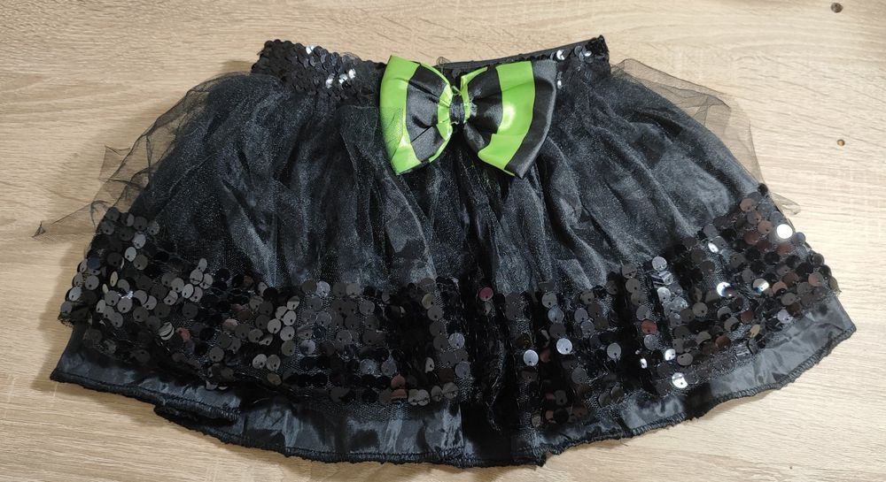 Спідниця чорна карнавальна, інші костюми на Хелловін