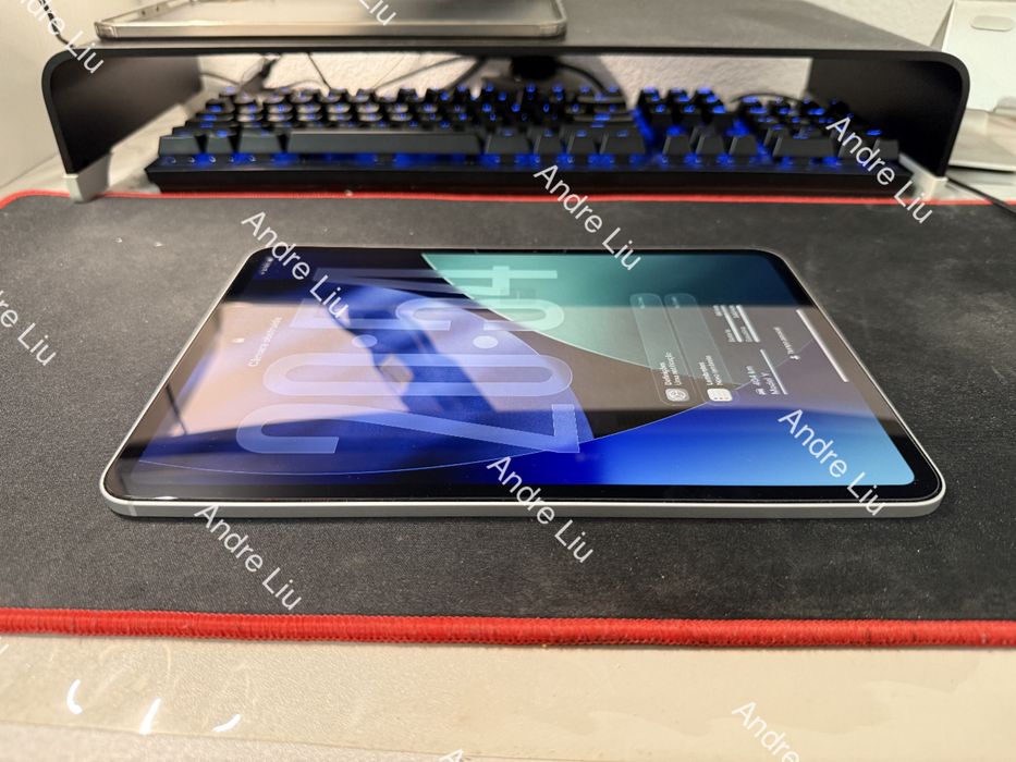 iPad Pro M4 11” 256GB – PRATA (COMO NOVO)