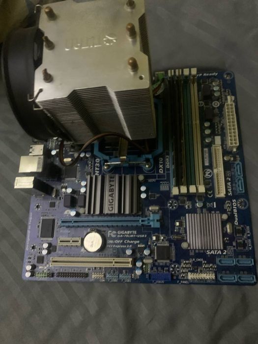 Продам материнська плата , компютерні запчастини