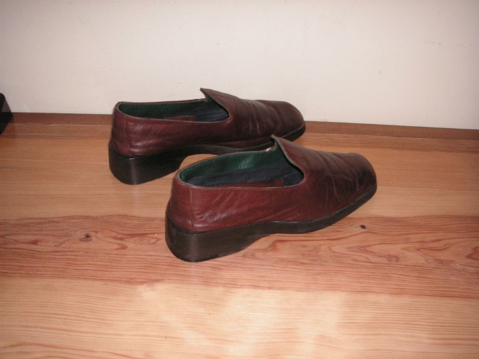 Sapatos Pele Marca Gommus 24Horas