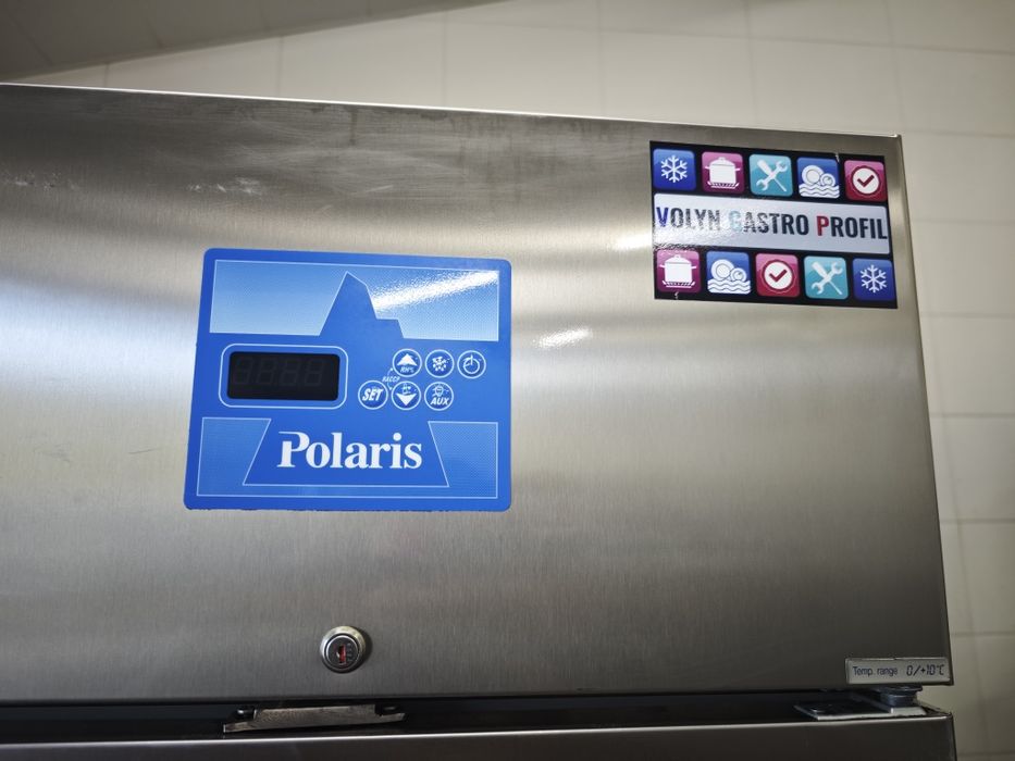 Холодильна шафа 610л Polaris Італія