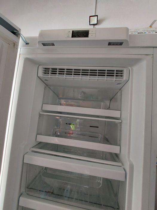 Продам морозіпку в гарному стані