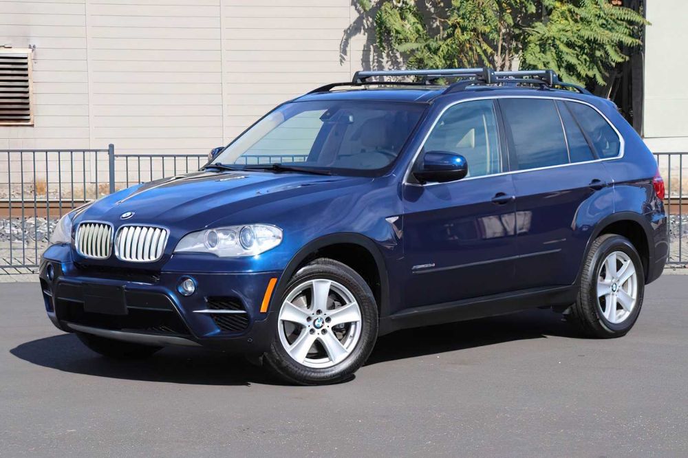BMW X5 xDrive35d      2013