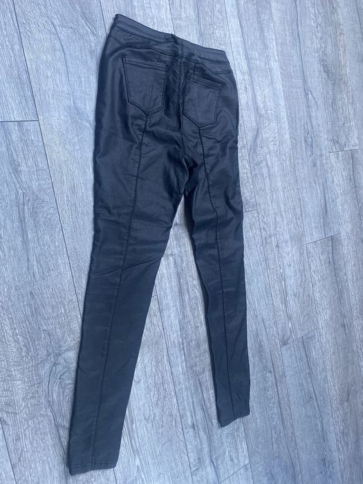 Spodnie damskie 40 MISSGUIDED , czarne woskowane