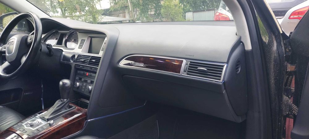 Audi A6 C6 Deska rozdzielcza poduszka