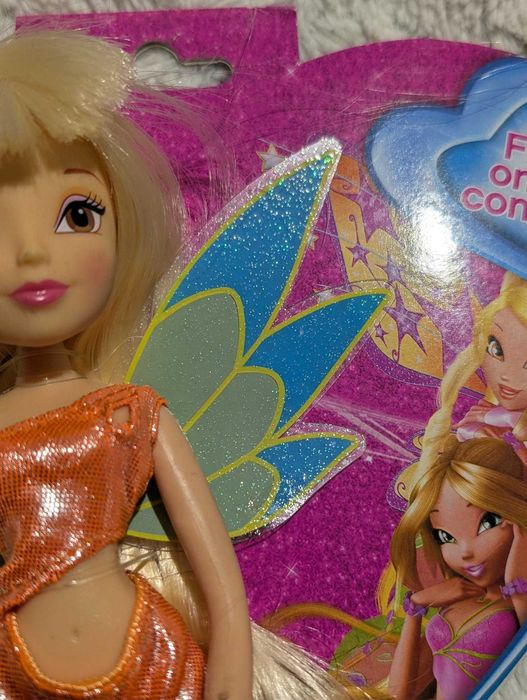 Winx Club Charmix Fairy lalka z kartonem Rainbow Toys